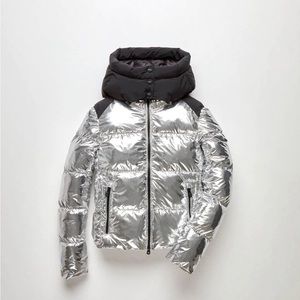 Refrigiwear Black & Silver Maggy Puffer